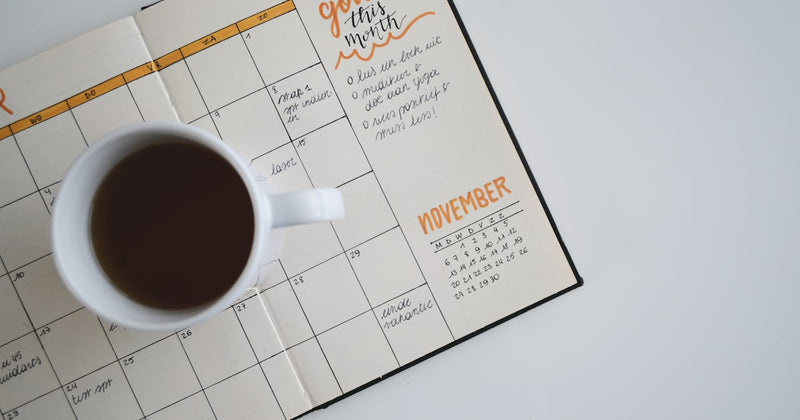 Seasonal Ecommerce Calendar: When to Use Sales, Bundles, and Limited Offers