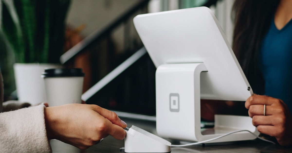 How to Reduce Customer Support Tickets with Automated Restock Alerts